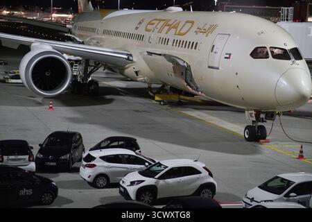 Airport Operations &amp; Aircraft Handling in 2025